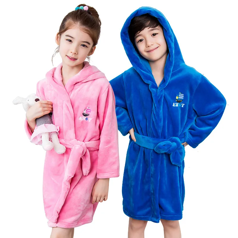 

Children Print Gown Sale 1 Pcs Fashion Cute 100% Coral Fleece Free Shipping Children Gown Baby Kids bathrobe Soft Robe Pajamas