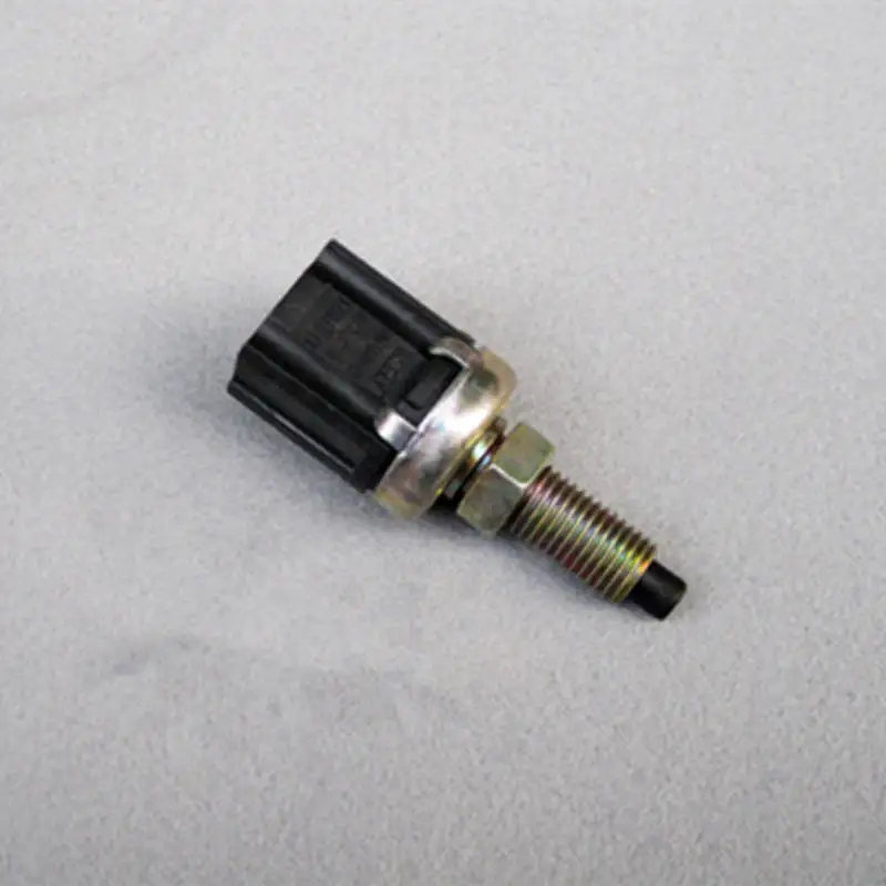 Запчасти geely sc7 Запчасти geely sc7