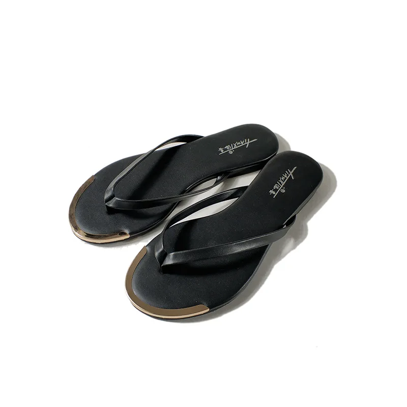 

Fashion sandals female 2019 summer hot new word herringbone female sandals and slippers soft and comfortable casual beach shoes