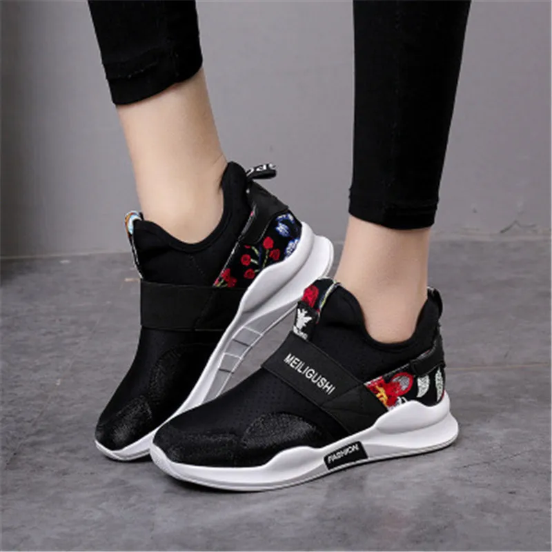 total sports latest sneakers
