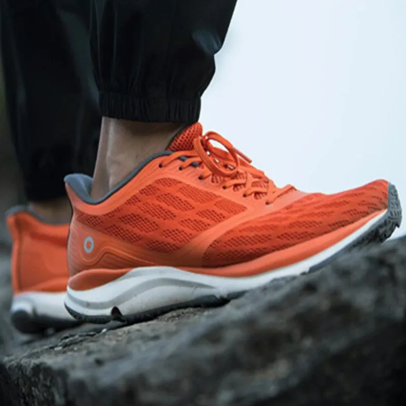 Xiaomi Amazfit Antelope фонарик уличный спортивный кроссовок ERC материал Goodyear Резина смарт