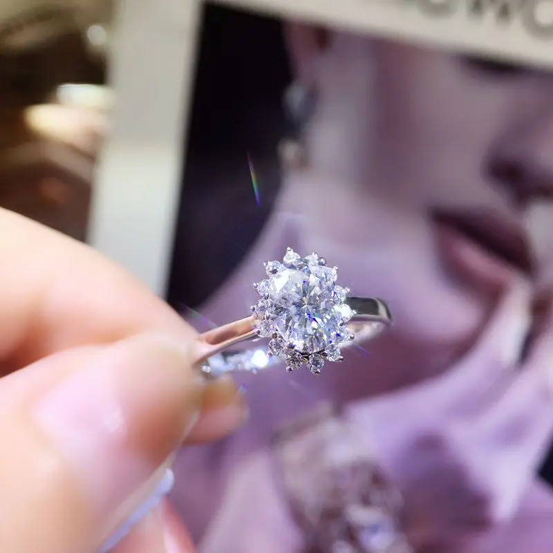 

100% 18K 750Au Gold Moissanite Diamond Ring D color VVS With national certificate MO-H100101