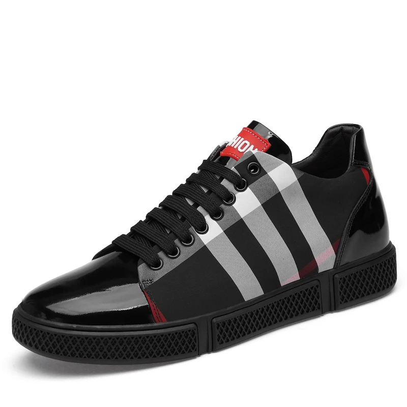 

New High quality all Black Men leather casual shoes Fashion Breathable Sneakers fashion flats Casual shoes leather shoes 5J1931