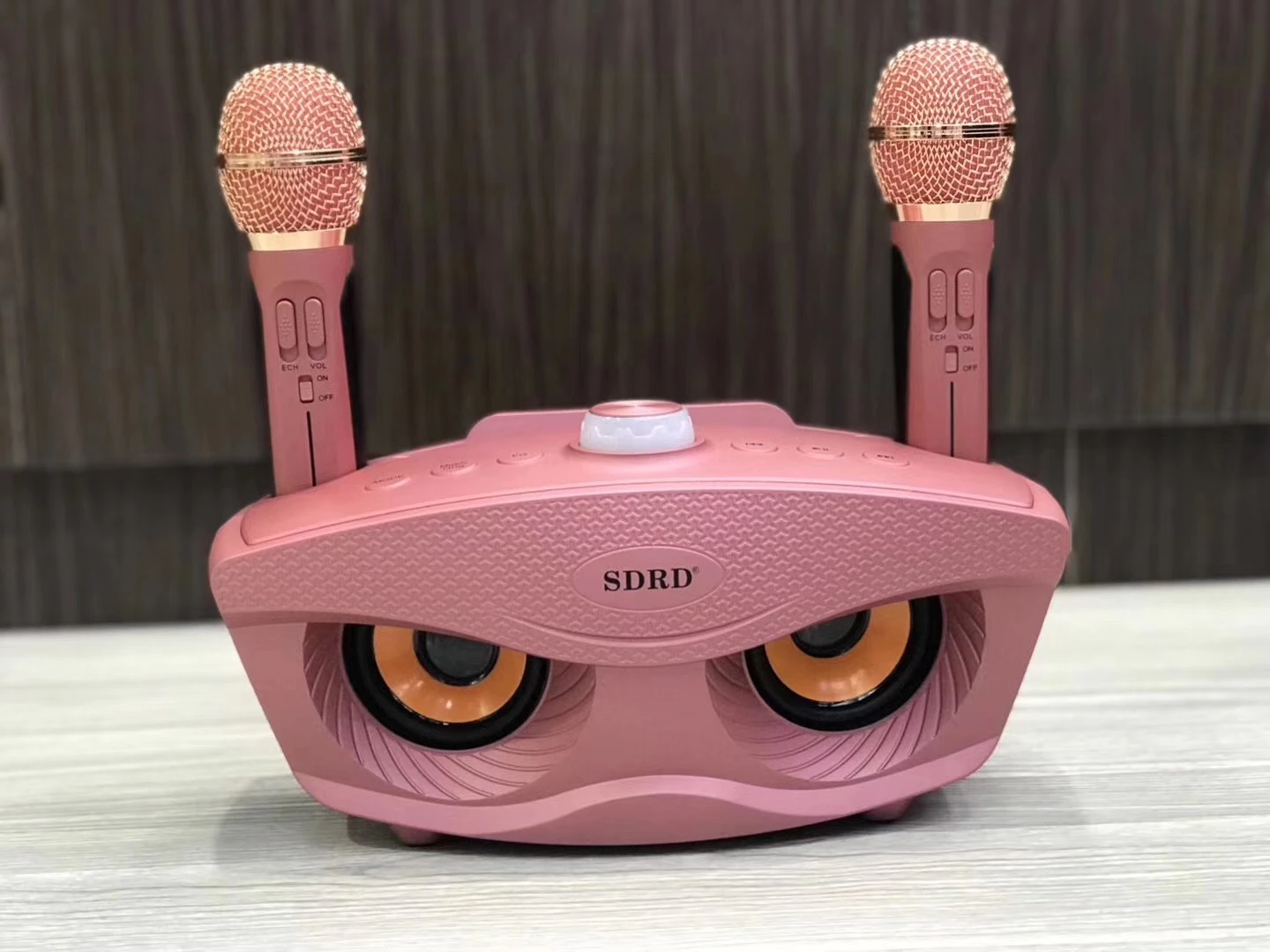 Набор динамиков SD306 20 Вт двойная Bluetooth колонка 2 беспроводных микрофона уличный