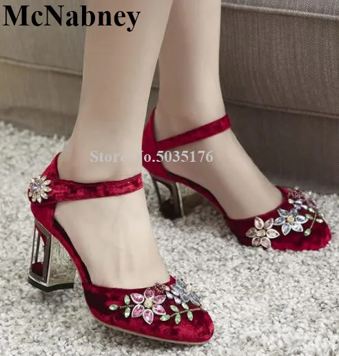 

Spring And Summer New Buckle Rhinestone Flower Bead Round Toe Women Sandals Thick High Heel Fashion Chinese Style Women's Shoes