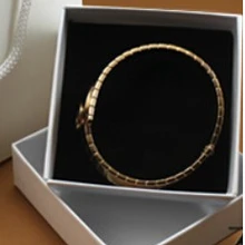 Подарочная упаковочная коробка с рисунком с логотипом на заказ