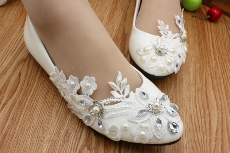 Flat Heel Wedding Shoes Woman Ivory Lace Flower Pearls Brides