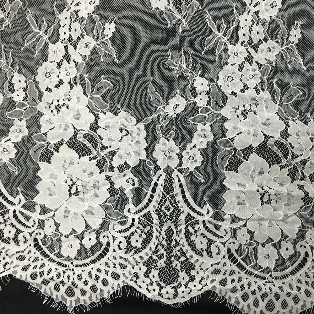 Горячая ресниц Шантильи Кружева самый высокий конец французского кружева для свадебных платьев цвета слоновой кости африканская белая свадебная кружевная ткань