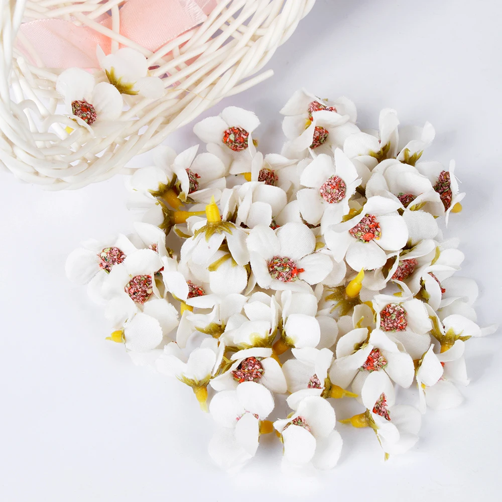 

50Pcs/Lot 2.5cm Mini Silk Artificial Flower Daisy Flower Head for Wedding Home Decoration DIY Scrapbooking Craft Wreath Gift