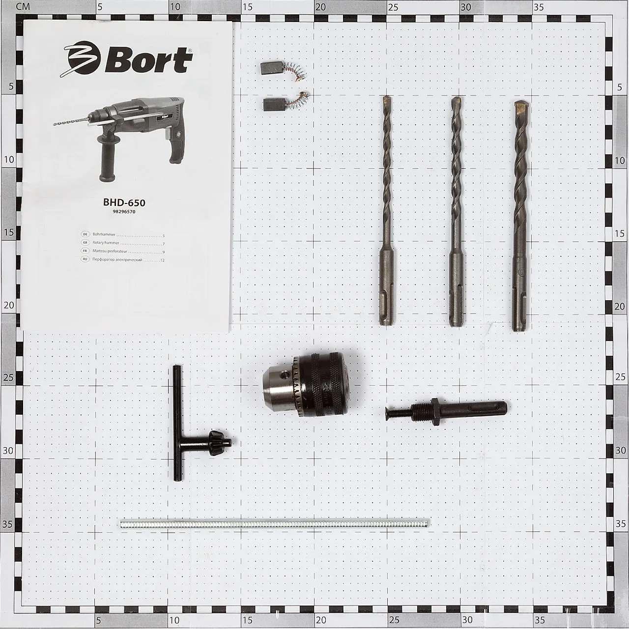 Перфоратор электрический Bort BHD-650 (тип патрона SDS+, 7100 ударов в минуту)