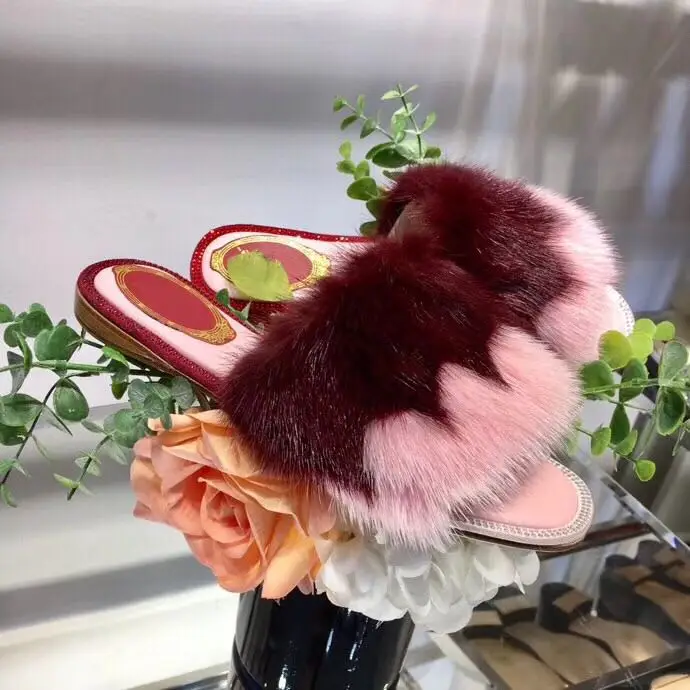 

2018 Winter Women Fur Slippers Shoes Woman Warm Flat Shoes Rhinestone Open Toe Flat Shoes Luxury Ladies Party Wedding Flats