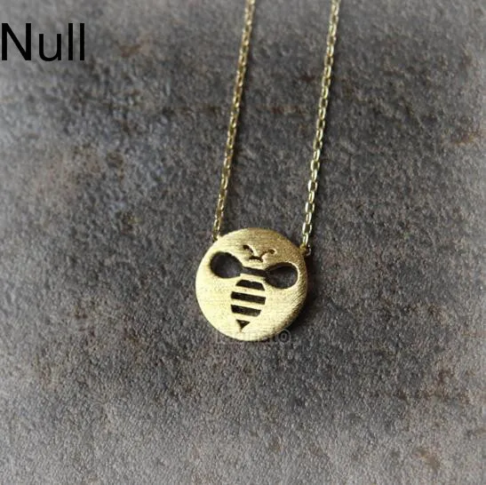 CUTOUT HONEYBEE NECKLACE