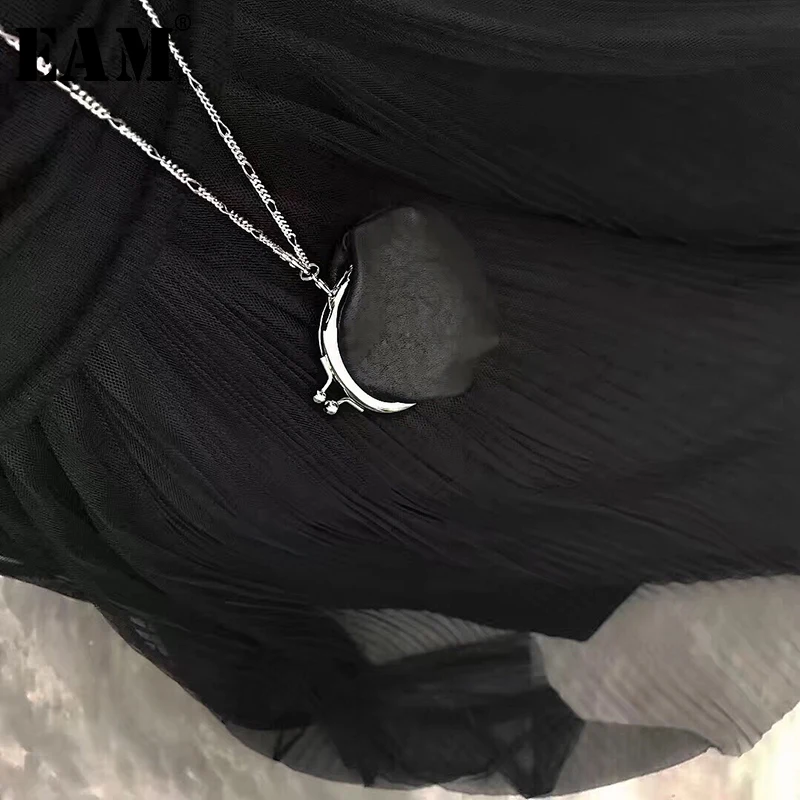 

[EAM] 2019 New Spring Summer Pu Leather Chain Split Joint Mini Personality Women Accessories Fashion Tide All-match JX342