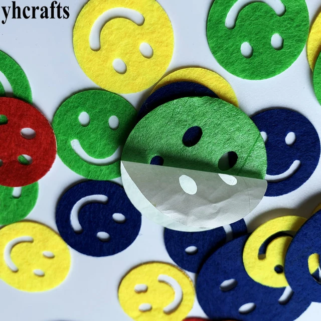 Learn how to make fabric stickers from scratch! 