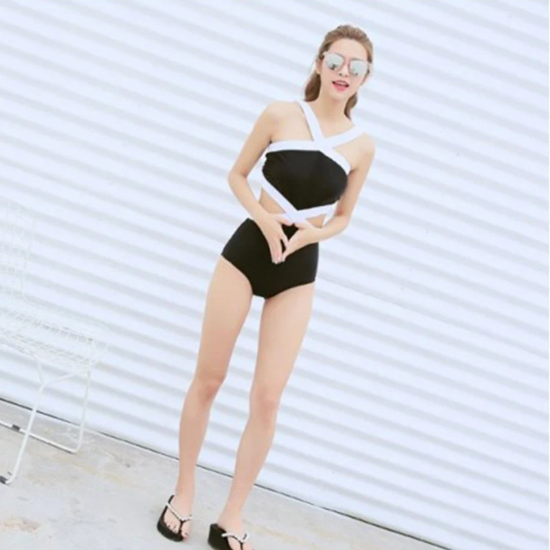 

Women One Piece Swimwsuits Solid Black White Sexy Cross Shoulder Strap Design Monokini Girl Summer Beachwear Bodysuit