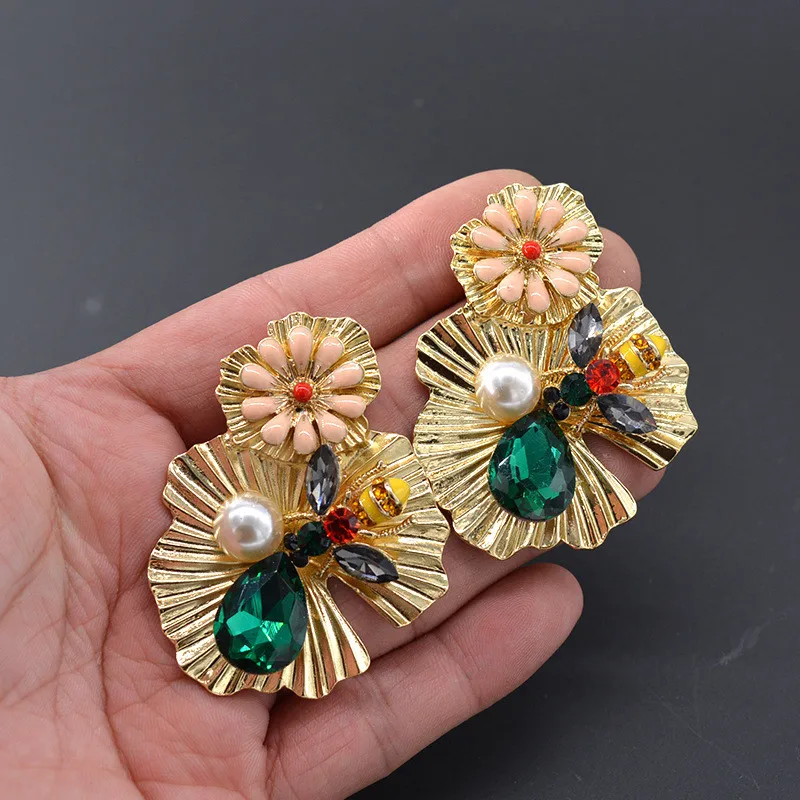 New Unique Exaggerated Big Alloy Flower Earrings Fashion Handmade Earring For Women Personalized Jewel ET47 (1)