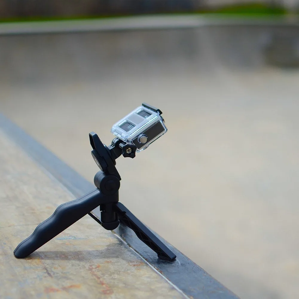 Револьвер с винтовой экшн камерой 1/4 20 в комплект входит адаптер GoPro. Мини штатив и