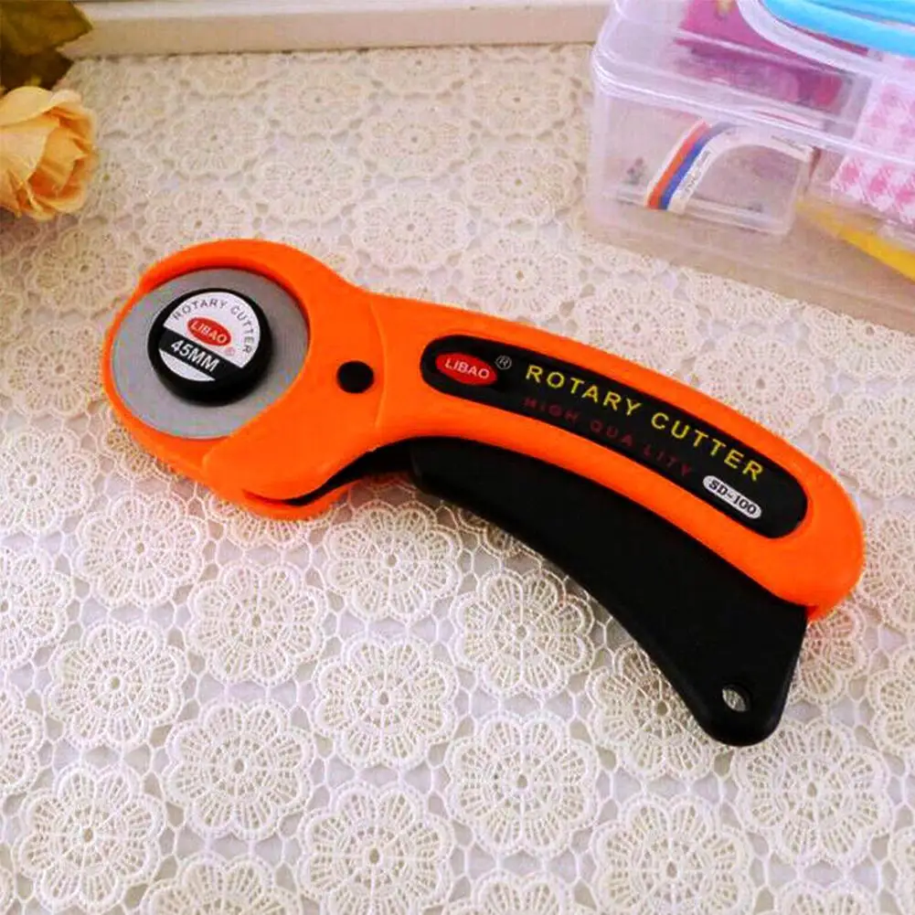 

Hand tools High Quality 45mm Rotary Cutter Premium Quilters Sewing Quilting Fabric Cutting Craft Tool Mini Sewing Machine Tools