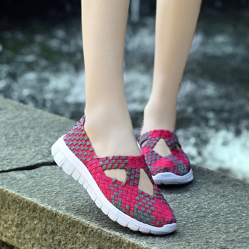 BeckyWalk летние женские плетеные туфли женская дышащая обувь для прогулок лоферы с