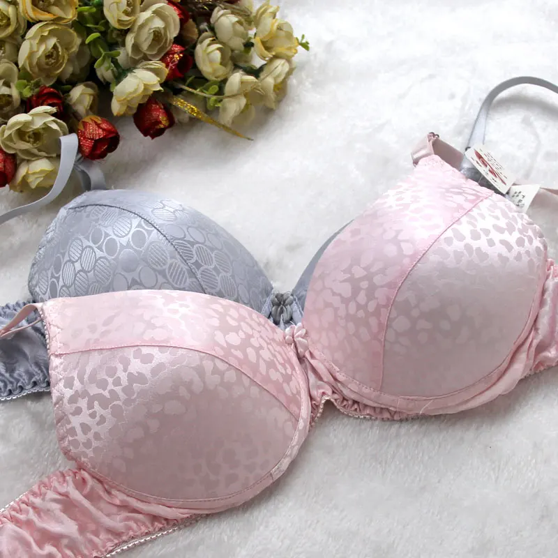 Sexy Pure Silk Seamless Bra 100 Mulberry Silk Anti allergy Silk Padded