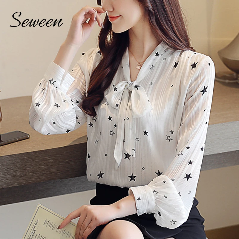 

Print Star Chiffon Blouse Women 2018 Autumn Elegant Women Tops And Blouses Lantern Sleeve V Neck Fashion Ladies Tops White Black
