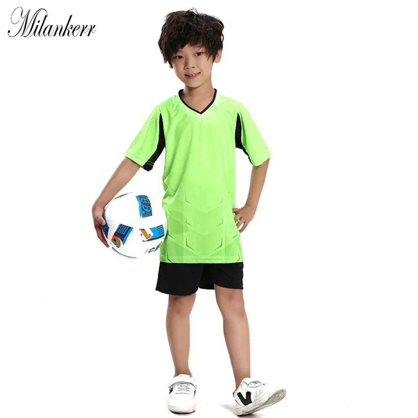 2018 Soccer Tracksuit for Boys Children Football Competition Clothes Sportswear Short Sleeve