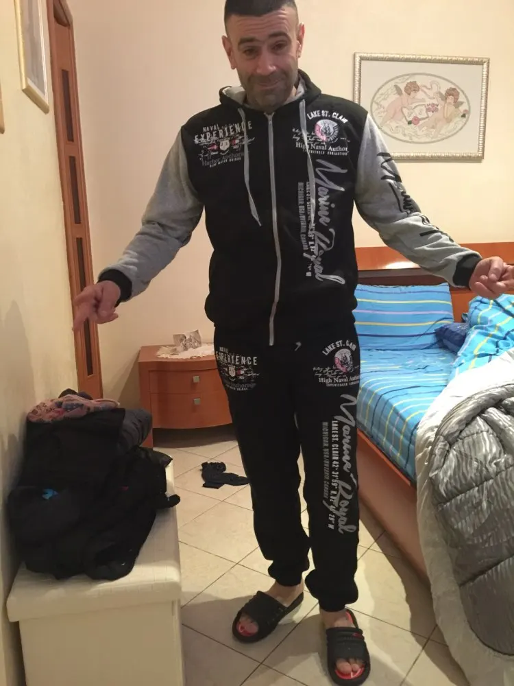 UTB8r_AnFMQydeJk43PUq6AyQpXaB