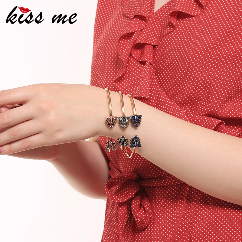 

KISS ME 3 Colors Rhinestone Insect Bracelets Bangles 2018 New Design Gold Color Open Bangle Women Vintage Jewelry Accessories
