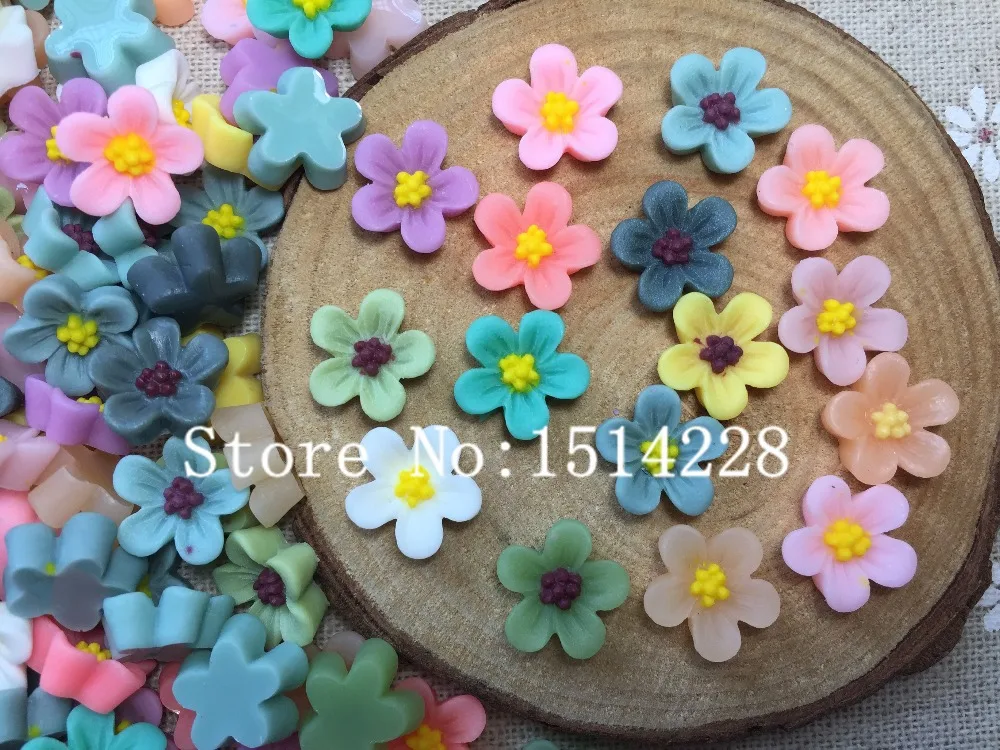 

Free shipping! ( 13mm)Resin little daisy . Resin flatback Cabochon for Hair Bow Scrapbooking, DIY. Z477