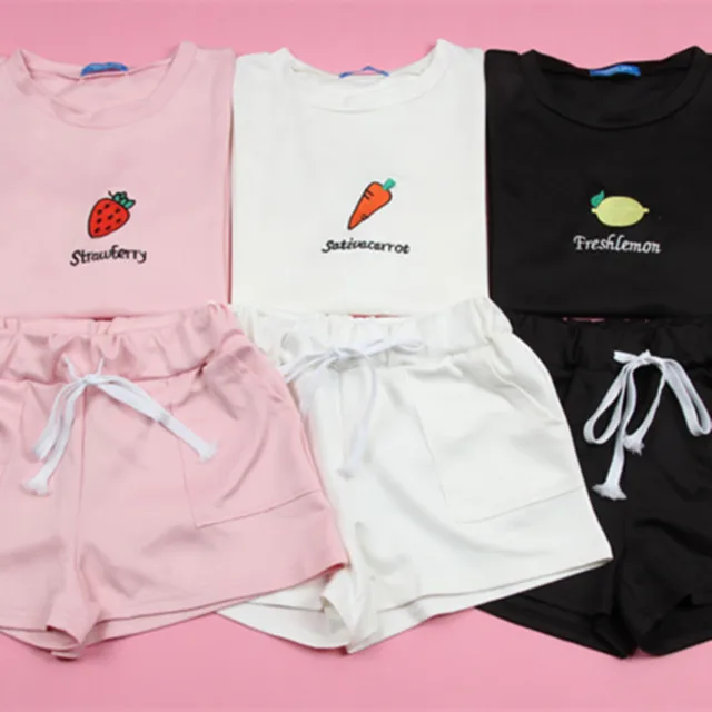 HziriP 2018 Summer Women’s Tracksuit Fruit Embroidery 2 Piece Set Woman Suits Short Sleeve T-shirt Tops + Shorts Pants Outfit