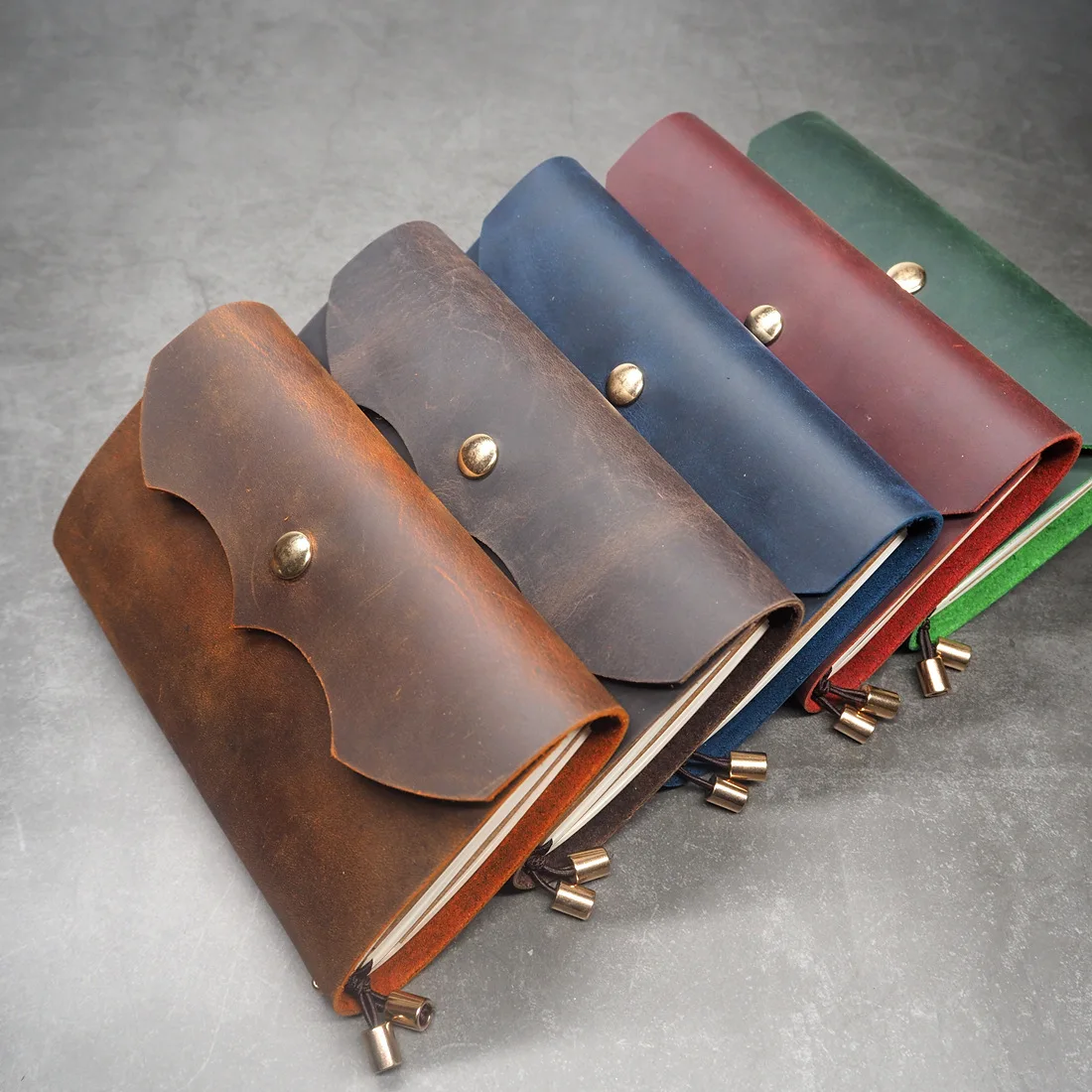 

junetree Business Notebook Genuine Leather Cover Loose Leaf Notebook Diary Travel Journal Sketchbook Planner