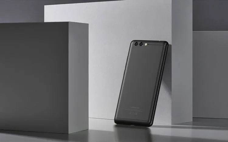 Stock in Europe MEIIGOO M1 6GB RAM 64GB ROM Helio P20 MTK6757 2.3GHz Octa Core 5.5 Inch 2.5D FHD Screen Android 7.0 4G LTE Smartphone