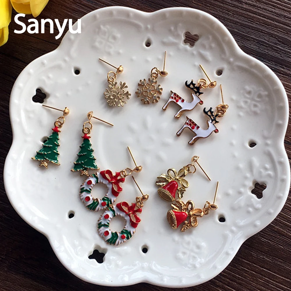 

2018 New Arrival Oil Drop Fashion Elks Christmas Tree Earring Studs Jingle Bells Korean Earrings Marry Christmas Series Brincos