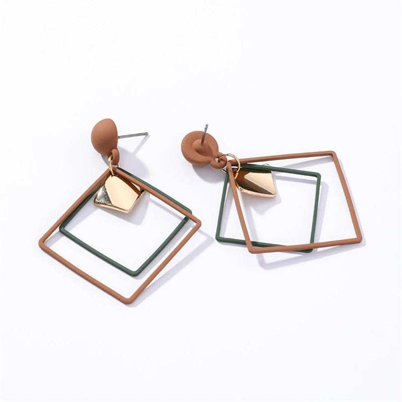 

Geometric Fashion Earrings Women Personality Design Engagement Wedding Party Fashion Earrings Jewelry Gift For Female Wholesale