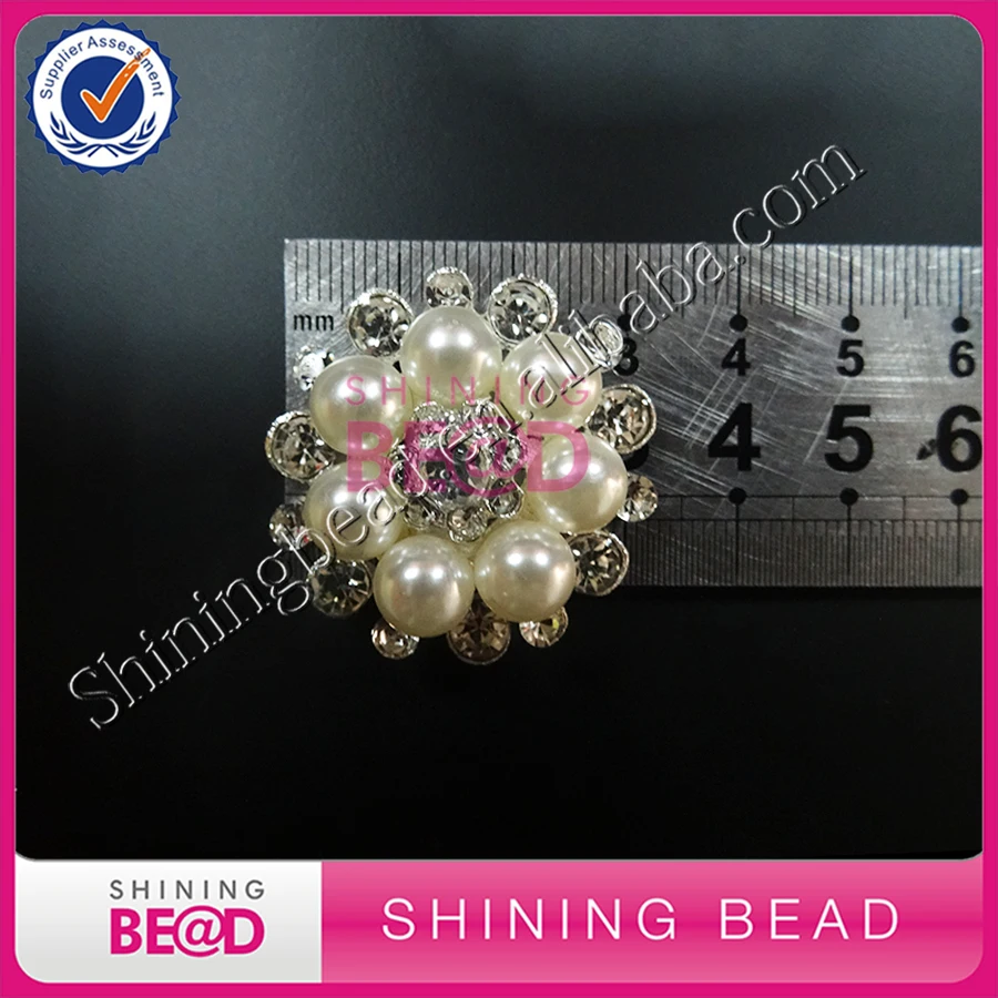 

100pcs/lot+Fashion bridal wedding jewelry pearl brooch Pearl Flower Buttons Embellishments for wedding invitation and Party