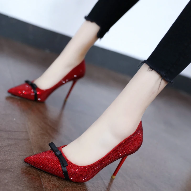 

High quality high heels female 2019 spring new Korean version of fine with rhinestones bow pointed shoes red shoes bridal shoes