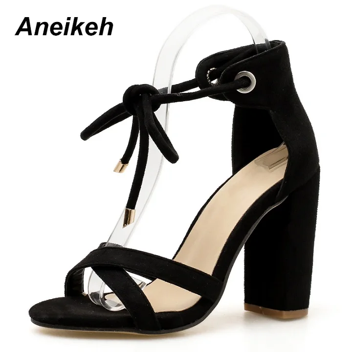 Aneikeh/новые женские сандалии на квадратном каблуке; повседневные модные замшевые туфли с острым носком на высоком каблуке; туфли с открытым носком и кружевной сумочкой на высоком каблуке; Цвет черный, зеленый - Цвет: black