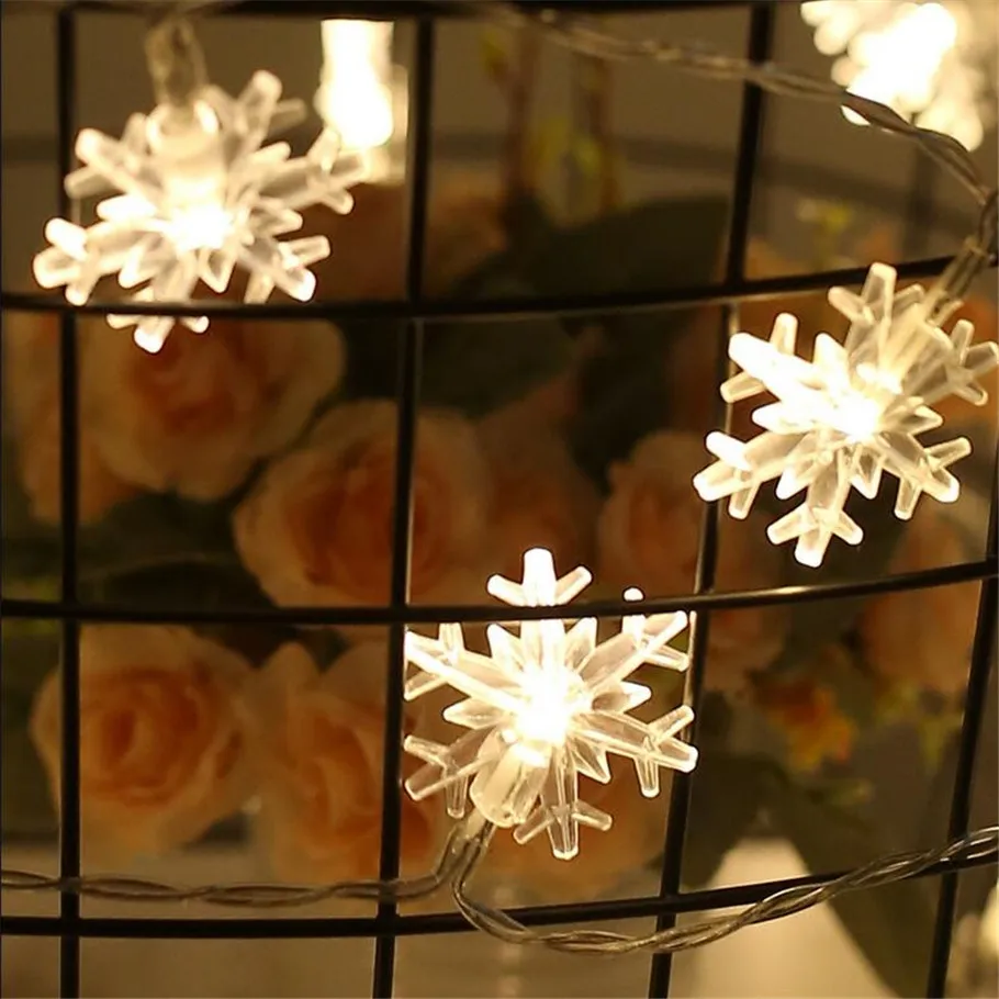 AC220V 10M 50LED Christmas lights snowflake lamp holiday lighting for outdoor/wedding party decoration curtain string lights AC220V 10M 50LED Christmas lights snowflake lamp holiday lighting for outdoor/wedding party decoration curtain string lights