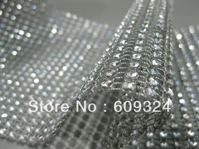 

Wholesale -4.5inch 10 Yards 24 Rows Silver Wedding Decoration Diamond Mesh Roll Rhinestone Ribbon Crystal Wrap