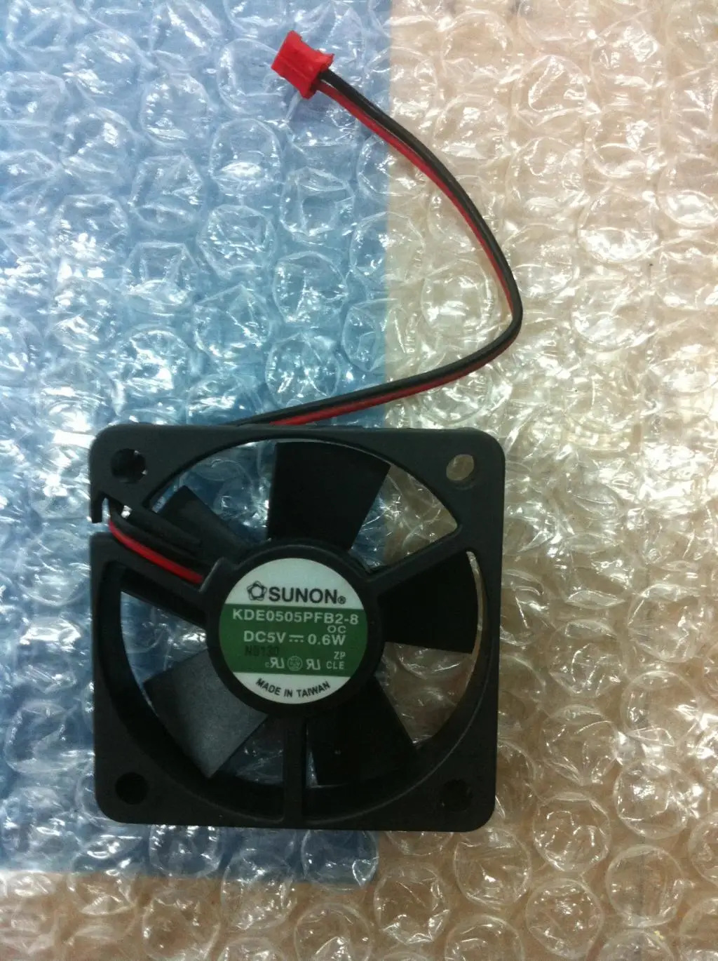 

Genuine Original SUNON KDE0505PFB1-8 DC 5V 0.9W 50*50*10mm 5CM 2-Line Silent Cooling Fan