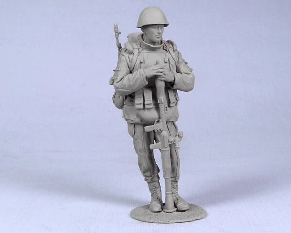 

Scale 1/35 Russian modern soldier Winter Chechniya resin kit Free Shipping