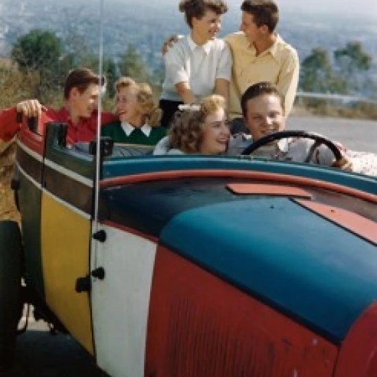 Couples traveling in a car Poster Print (18 x 24)