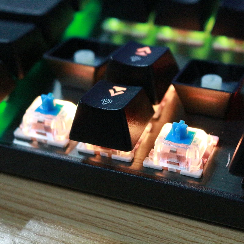 Проводная Механическая клавиатура Motospeed CK104 игровая с RGB подсветкой и защитой от