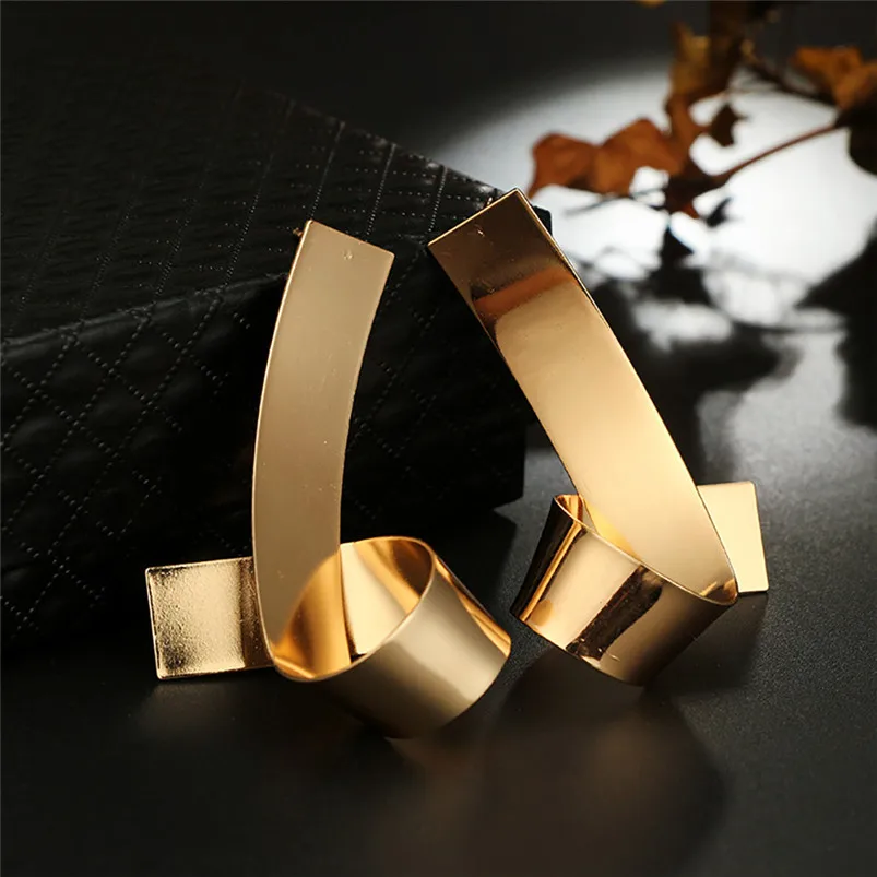 New Style Women Earrings Retro Trend Exaggerated Sequins Metal Long Twisted Irregular Earrings Oorbellen Fabulous Bijoux F15 (7)