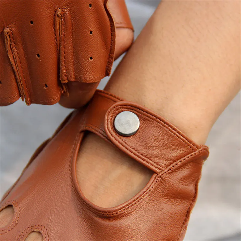 4484023399_454691575