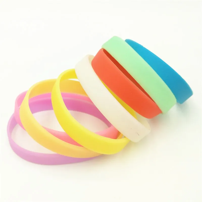 Us 3 39 15 Off 8pcs New Colour Blank Casual Sports Sillicone Bracelets Wristband Glow In Dark Rubber Bangles Free Shipping Sh270 Us 3 39 15 Off 8pcs New Colour Blank Casual Sports Sillicone Bracelets Wristband Glow In Dark Rubber Bangles Free Shipping Sh270
