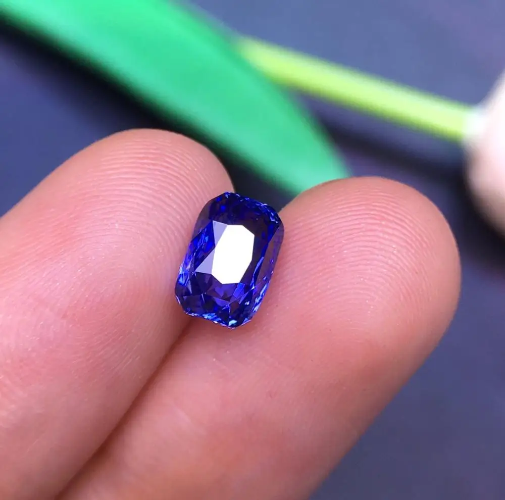 

Natural Sapphire 2.1ct Certificated Natural unheated Cornflower Blue Sapphire Loose Stone Loose Gemstones