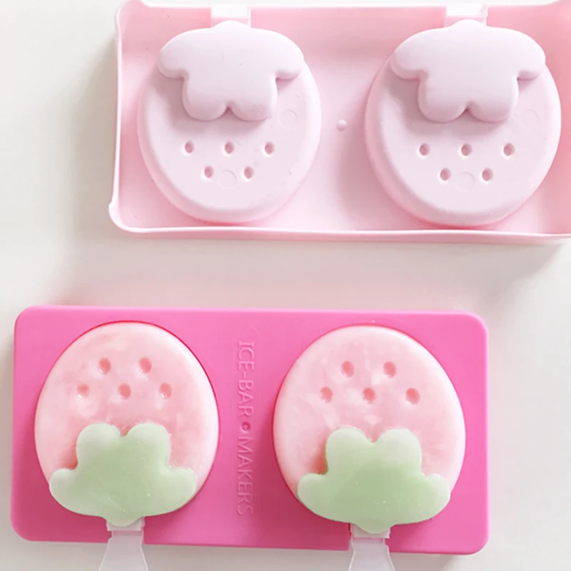 

Homemade Cute waterberry design Food Grade PP Ice Cream Molds Ice Moulds Freezer Ice cream bar Molds Maker With Popsicle Sticks