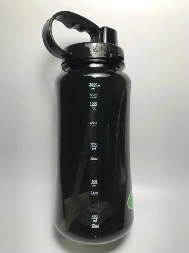 Herbalife 24 питание Мега полугаллон 64 унций встряхнуть Спортивная бутылка для воды тритановый Пластиковый черный с черной крышкой