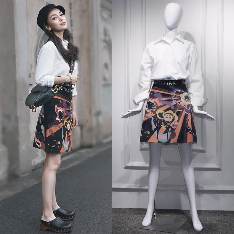 

2019 Spring Star Yang Ying Baby's Same Print High Waist Black Skirt Print Fashion Straight Black Skirt Women